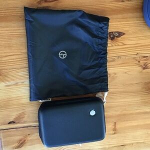 Eva Air Business Class Toiletry Bag x2